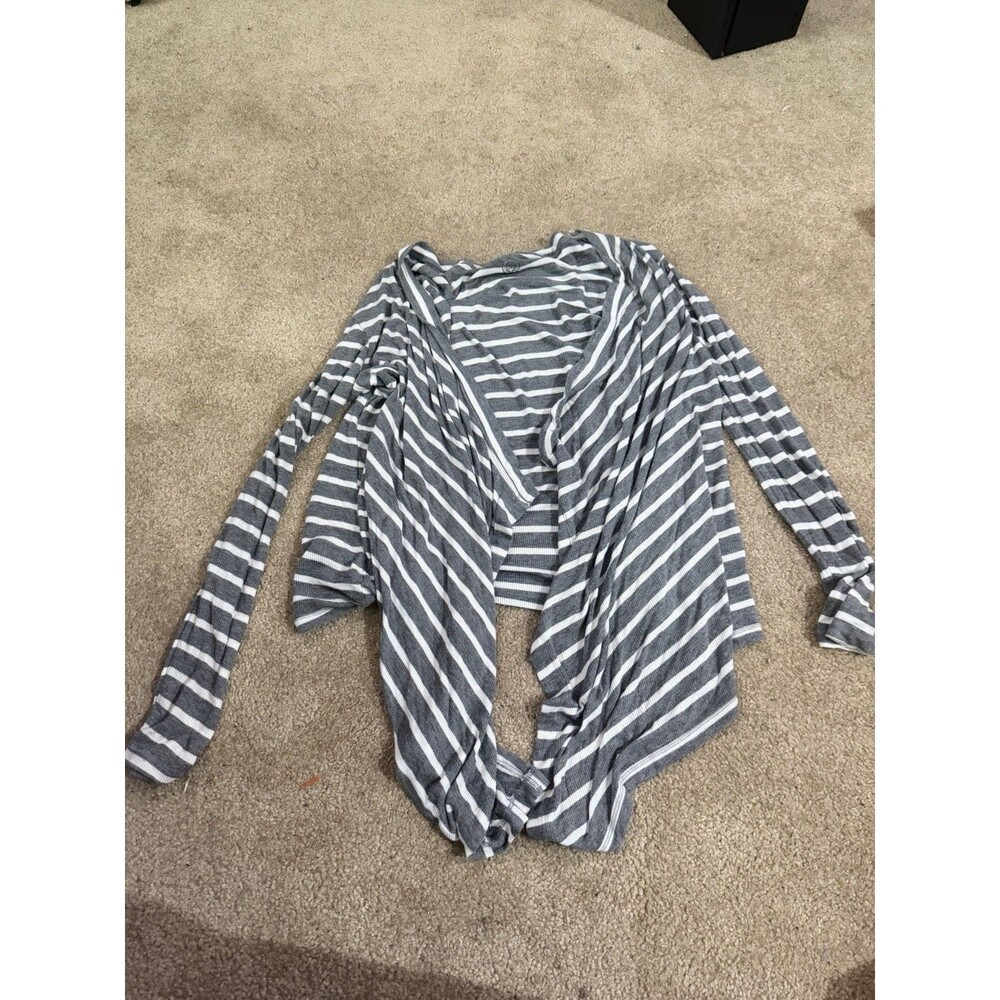 SO Women’s Gray & White Striped Cardigran Medium